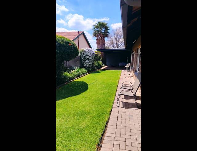 3 BEDROOM HOUSE TO LET IN VANDERBIJLPARK SE 6